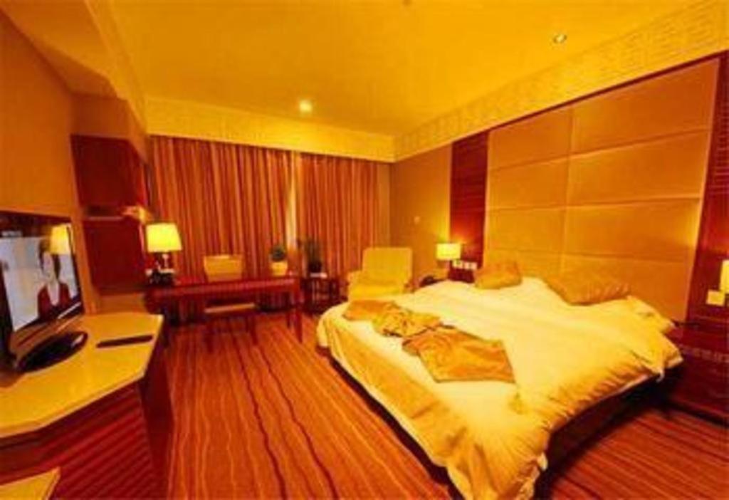 Golden Spring Hotel Lijiang Lijiang  Esterno foto