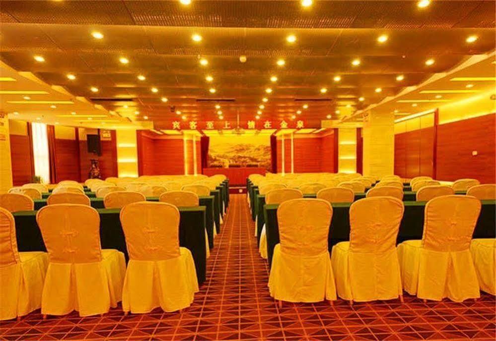 Golden Spring Hotel Lijiang Lijiang  Esterno foto
