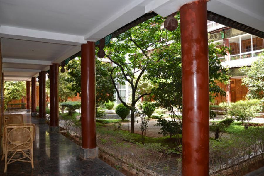 Golden Spring Hotel Lijiang Lijiang  Esterno foto